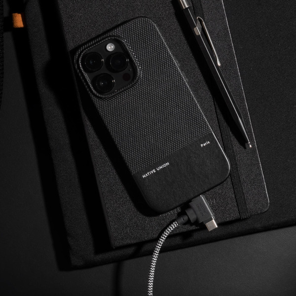 Кабель Native Union Belt Cable Universal USB-C to USB-C/Lightning 1.5 m, Zebra (BELT-CCL-ZEB-NP)