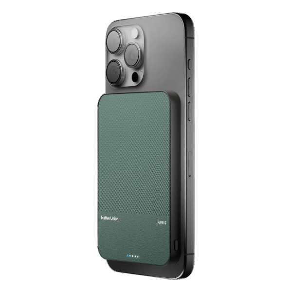 Внешний аккумулятор Native Union (Re) Classic Magnetic Power Bank Qi2 5 000mAh Slate Green (PB-5KMS-GRN-Q2)