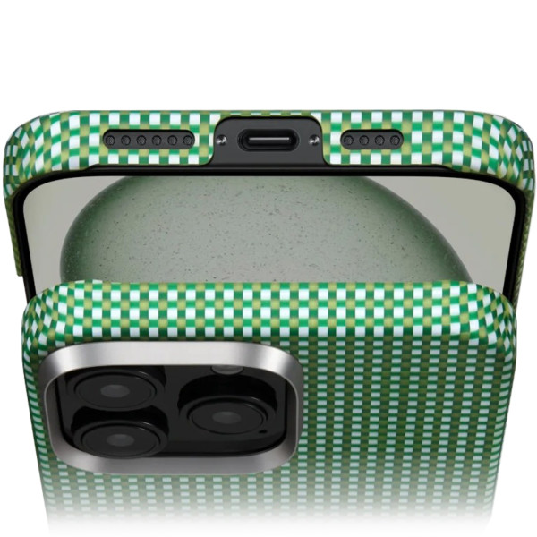 Чохол для смартфона Pitaka Ultra-Slim Case Classic for iPhone 16 Pro, Forest Green (KI1601PFOR)
