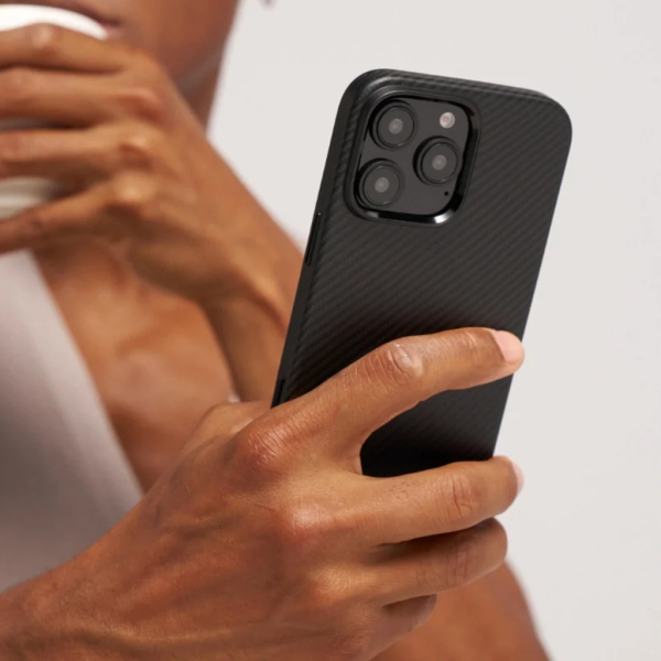 Чохол для смартфона Pitaka Military-Grade Protective Case Twill 600D for iPhone 16 Pro - Black/Grey (KI1601PPA)